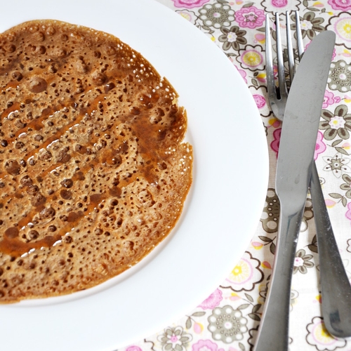 stout-beer-pancake-with-rice-caramel-syrup-1