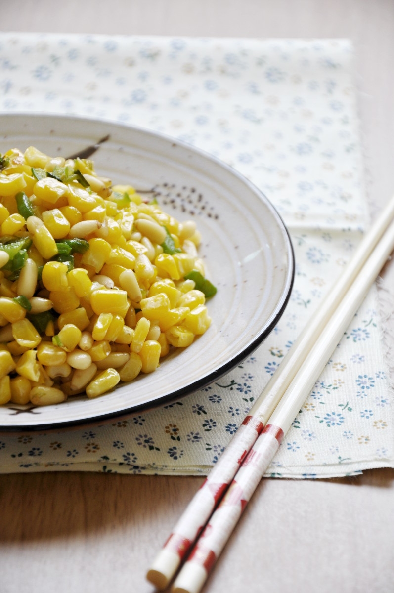 Corn with Pinenuts