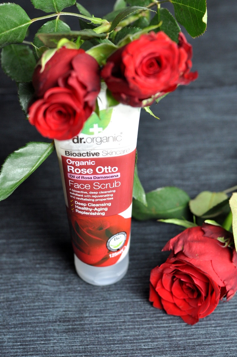 Dr.Organic Rose Otto Face Scrub