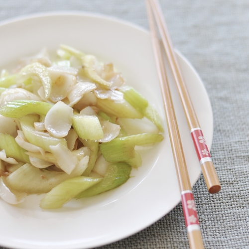 celery-white-lily-bulbs